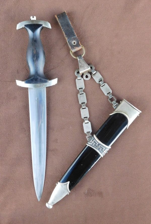Early 1936 Chained SS Dagger (#30042)