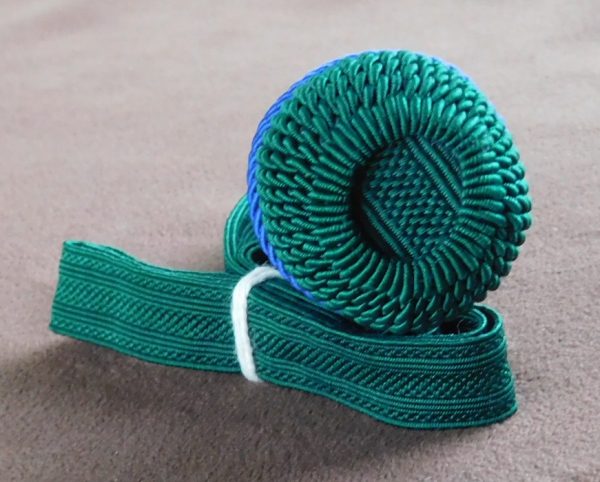Unattributed Original Unissued Green and Blue Bayonet Knot (#30254)